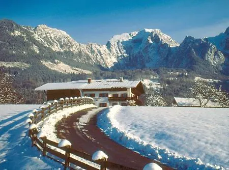 Farm stay Gaestehaus Untersulzberglehen *